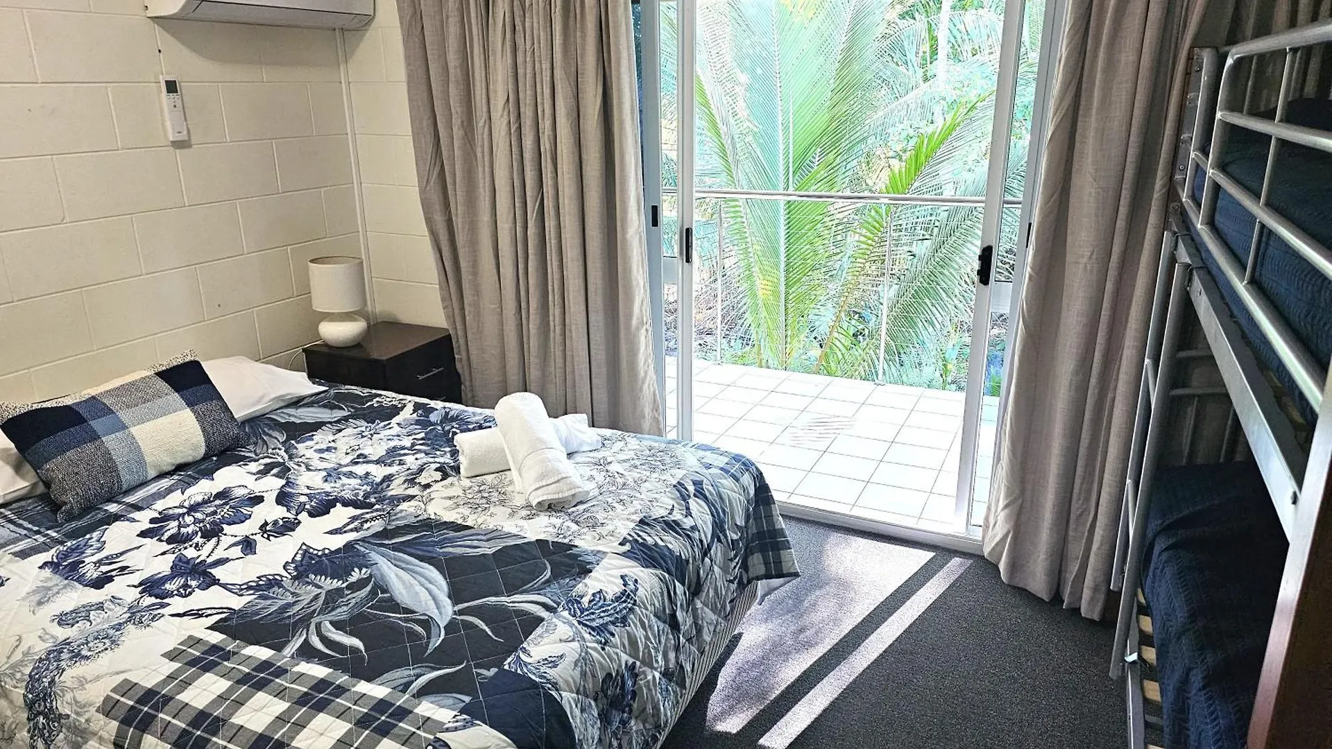 Mango Tree Holiday Apartments Port Douglas