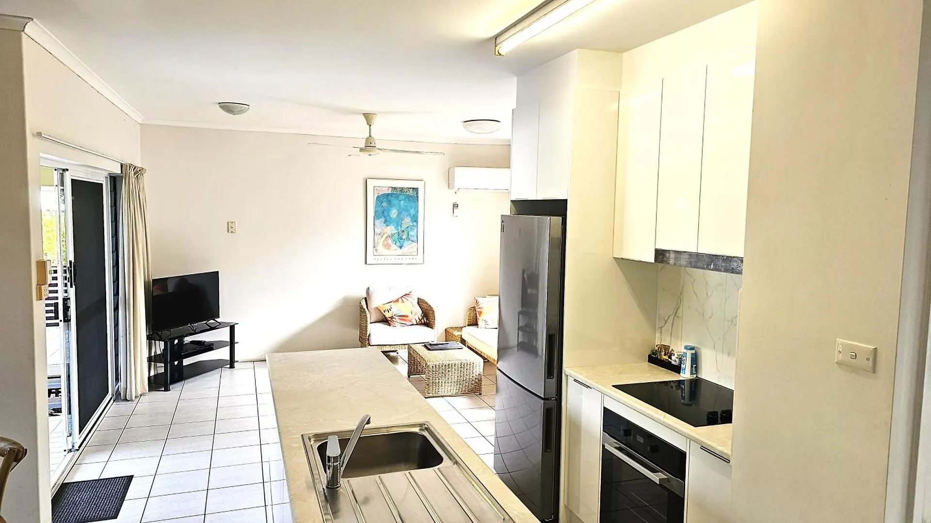 Mango Tree Holiday Apartments Port Douglas 3*,  Australia