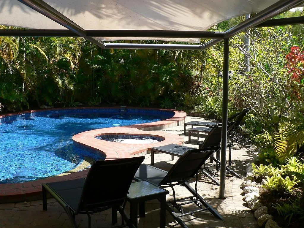 Mango Tree Holiday Apartments Port Douglas Aparthotel